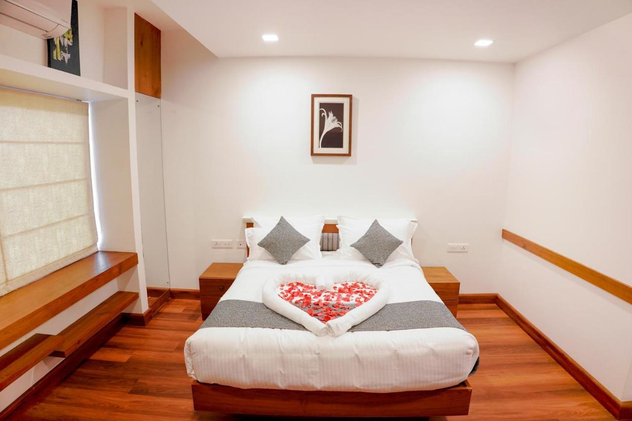 Mpsroyalsuites Perintalmanna Luaran gambar