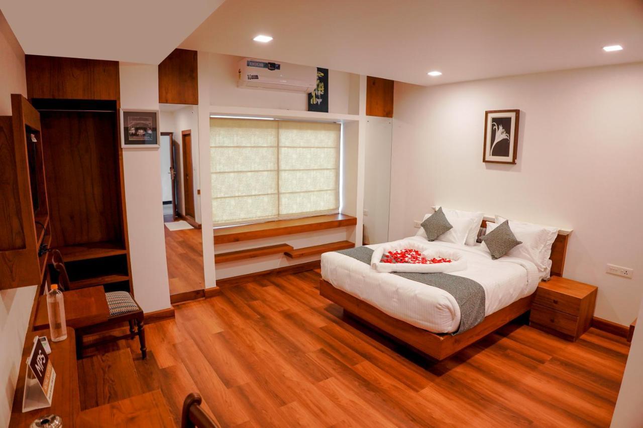 Mpsroyalsuites Perintalmanna Luaran gambar