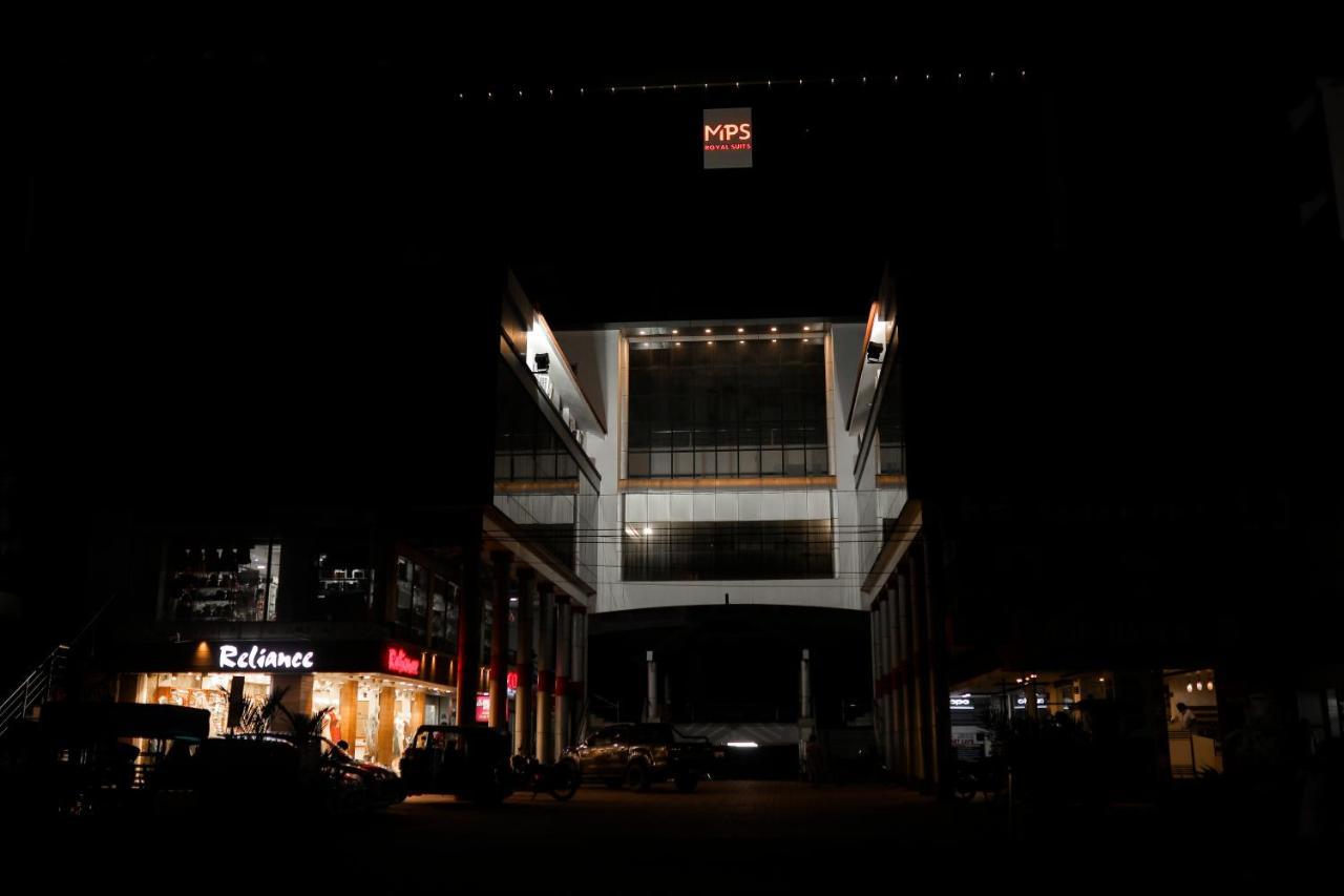Mpsroyalsuites Perintalmanna Luaran gambar