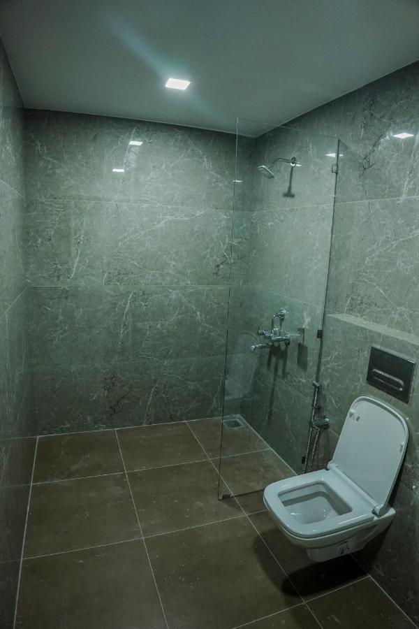 Mpsroyalsuites Perintalmanna Luaran gambar